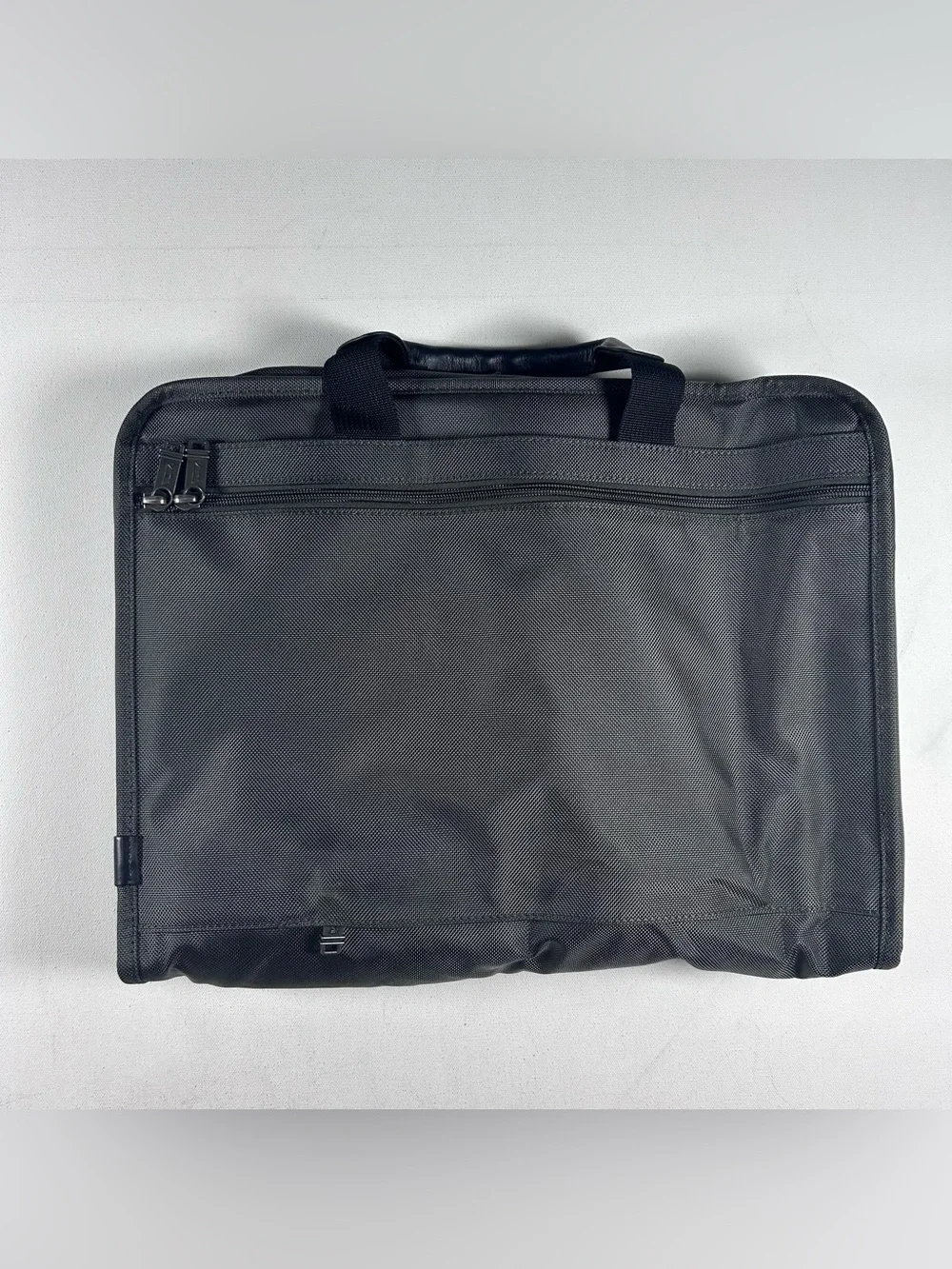TUMI Alpha 2 Expandable Laptop Briefcase Bag Black Nylon Leather Trim 26114GYOP
